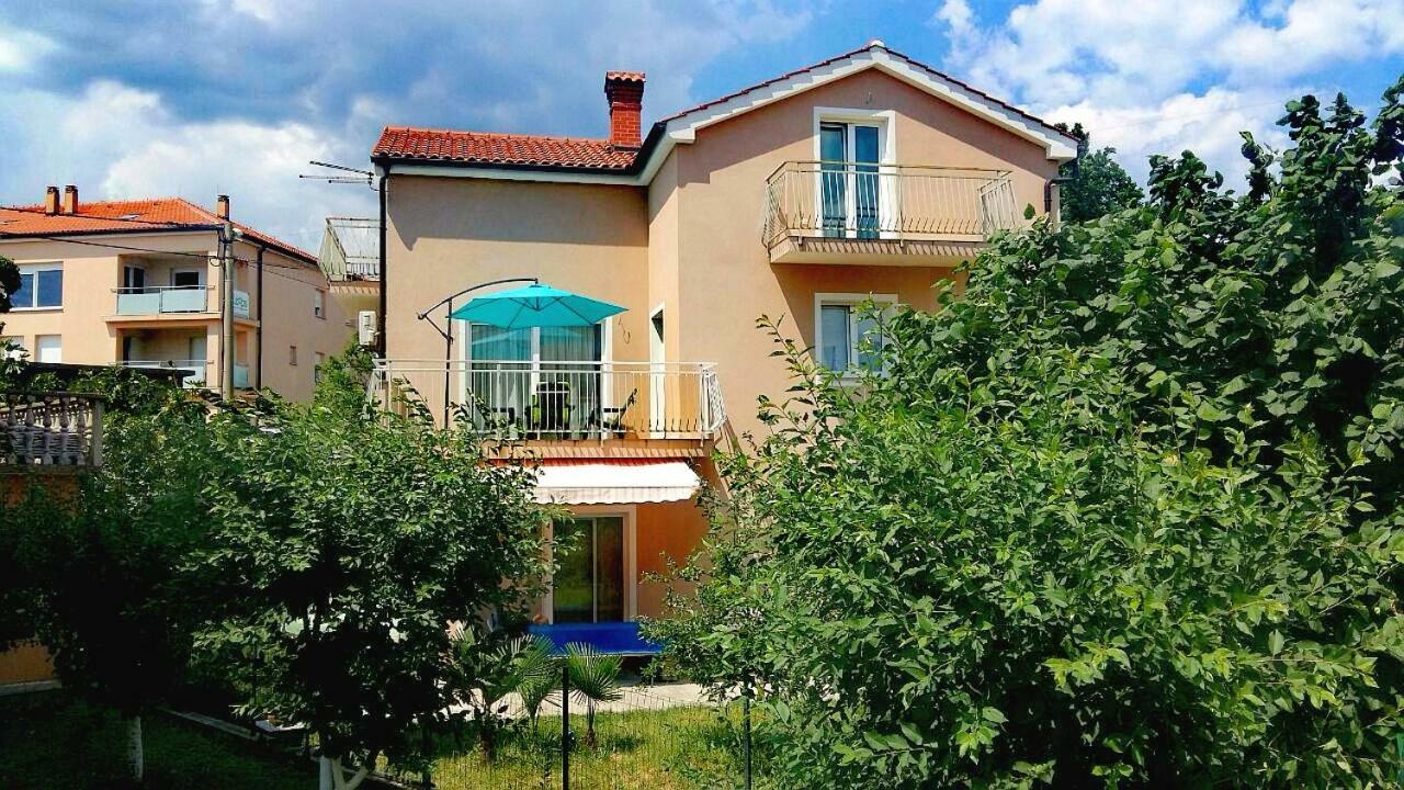 Appartaments Lion Marinici  Exterior photo
